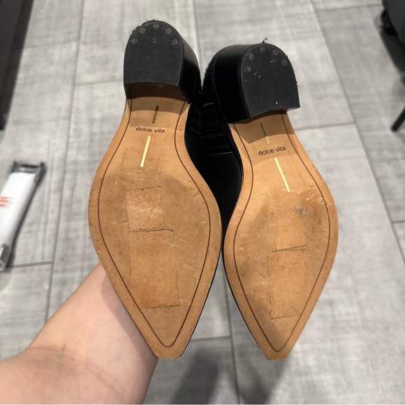 Dolce Vita Black Ankle Booties with Pointed Toe - Picture 7 of 7